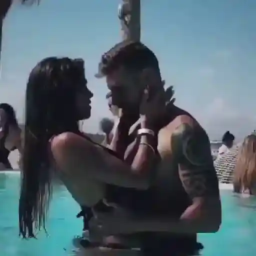 Lovers club sticker 14